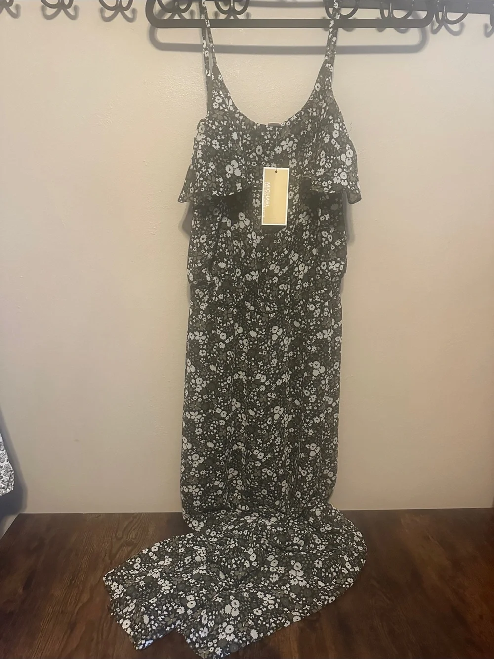Michael Kors Black, Gwen and White Floral Ruffle Wide-Leg Lined Jumpsuit NEW